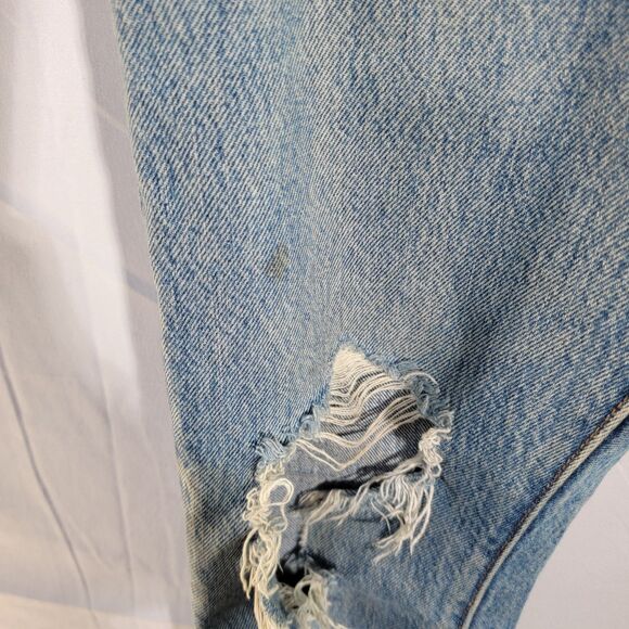 Levi Strauss & Co. 501s Wash Blue Distressed Jeans Front & Back Pockets Size S - Picture 7 of 11